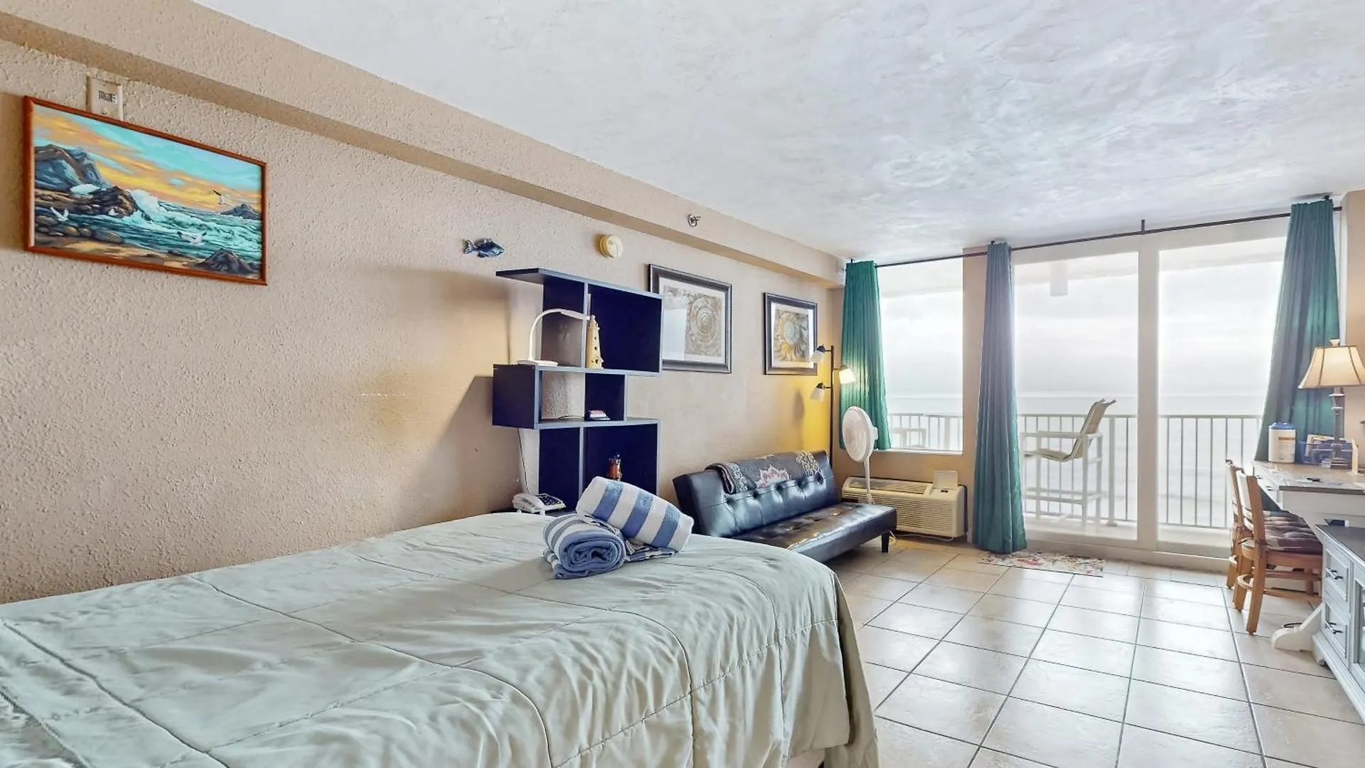 Harbour Beach Resort Unit 808 Daytona Beach USA